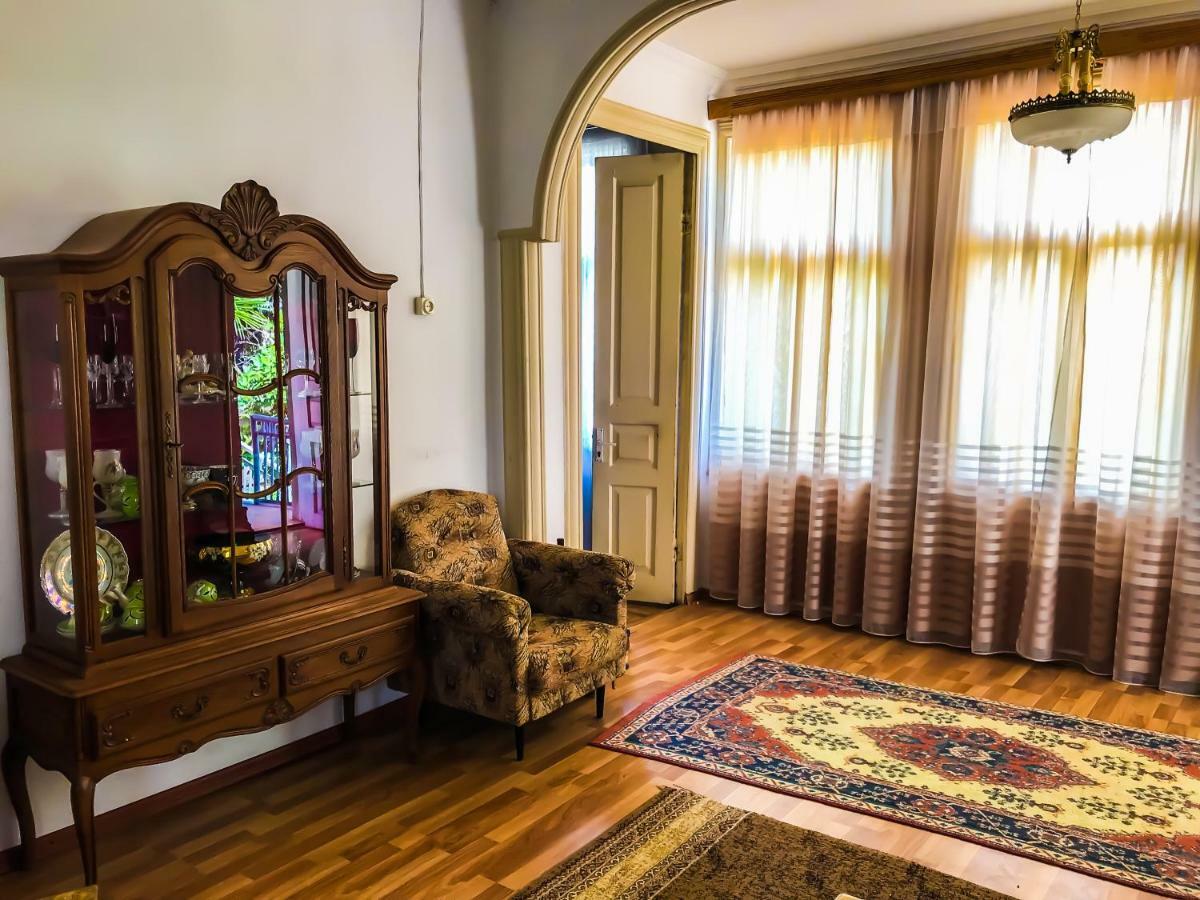 Dea Hotel Zugdidi Kültér fotó
